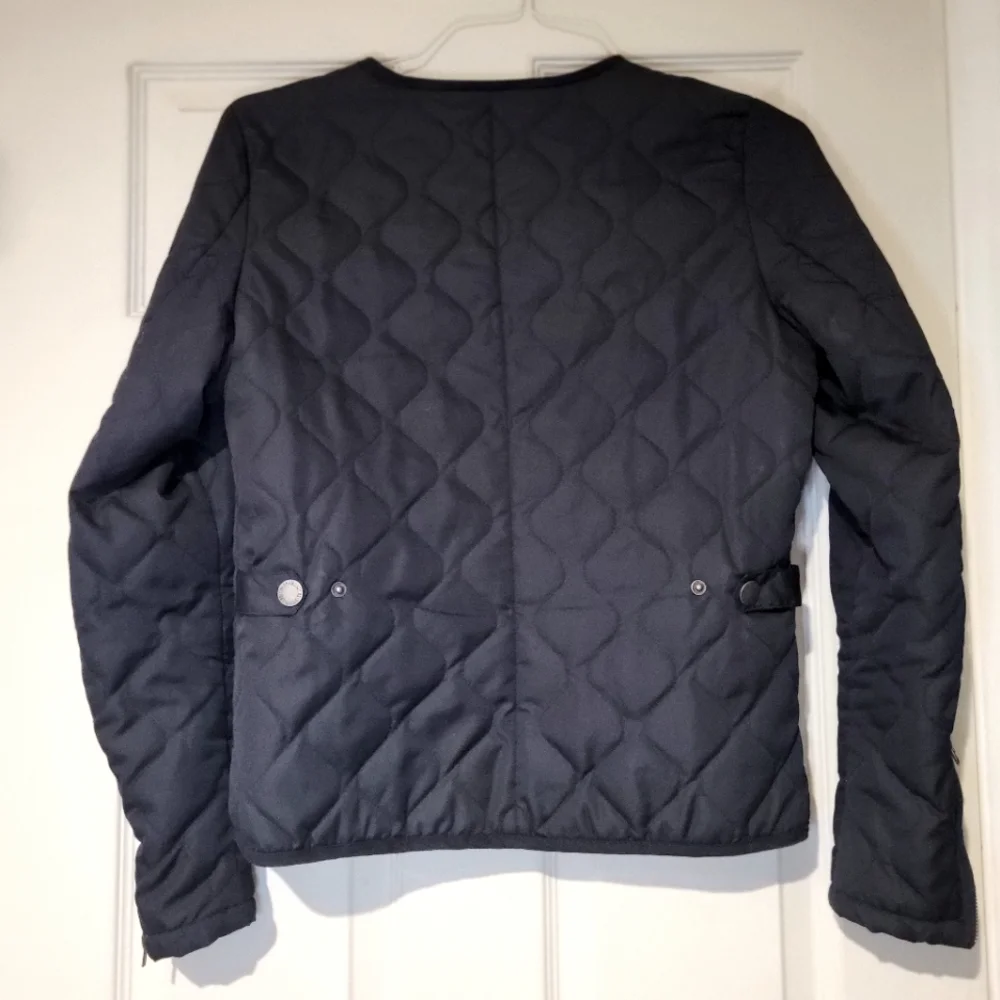 LOGG - Picture 6 of 8